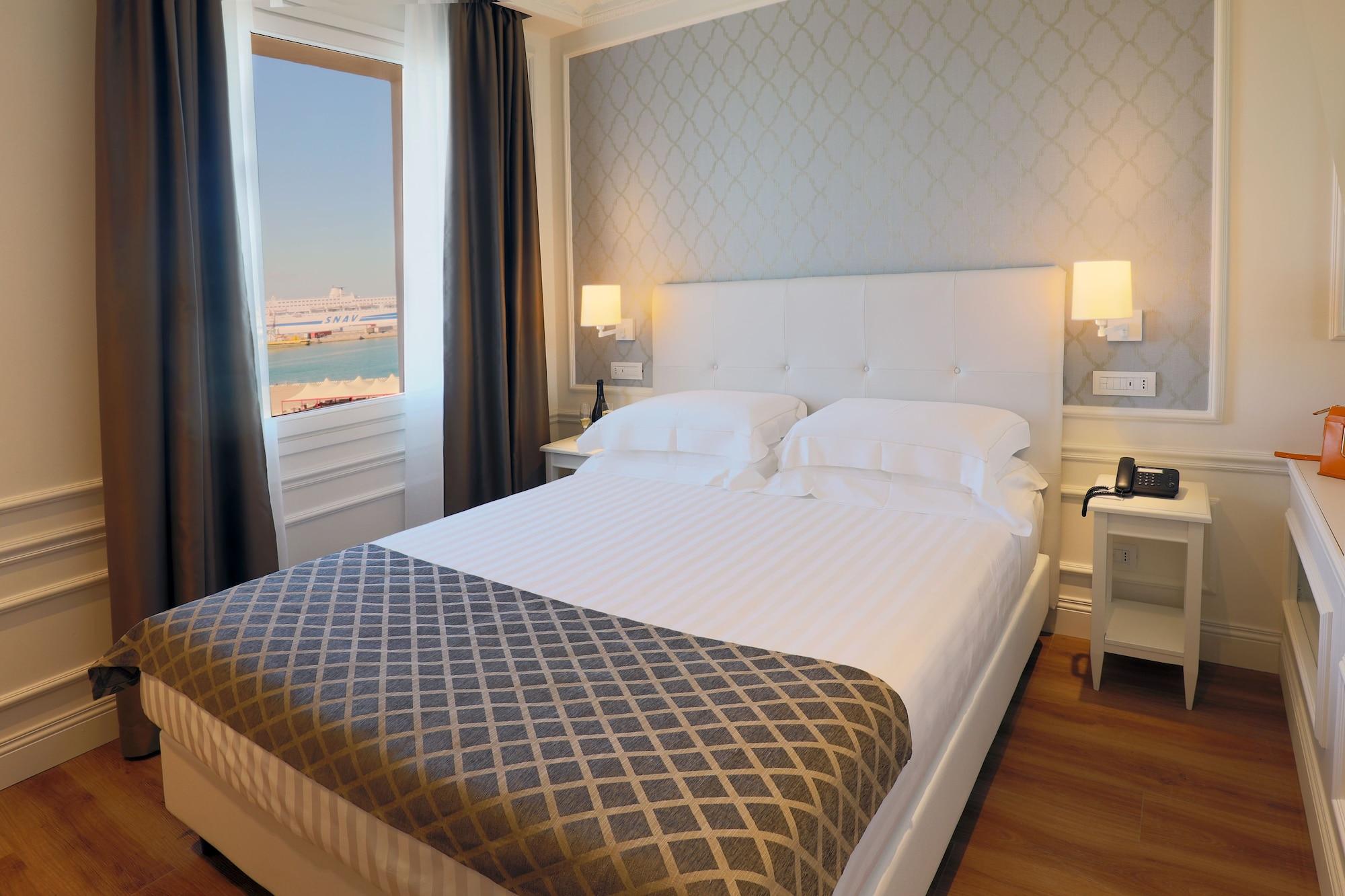 Grand Hotel Palace Ancona Esterno foto
