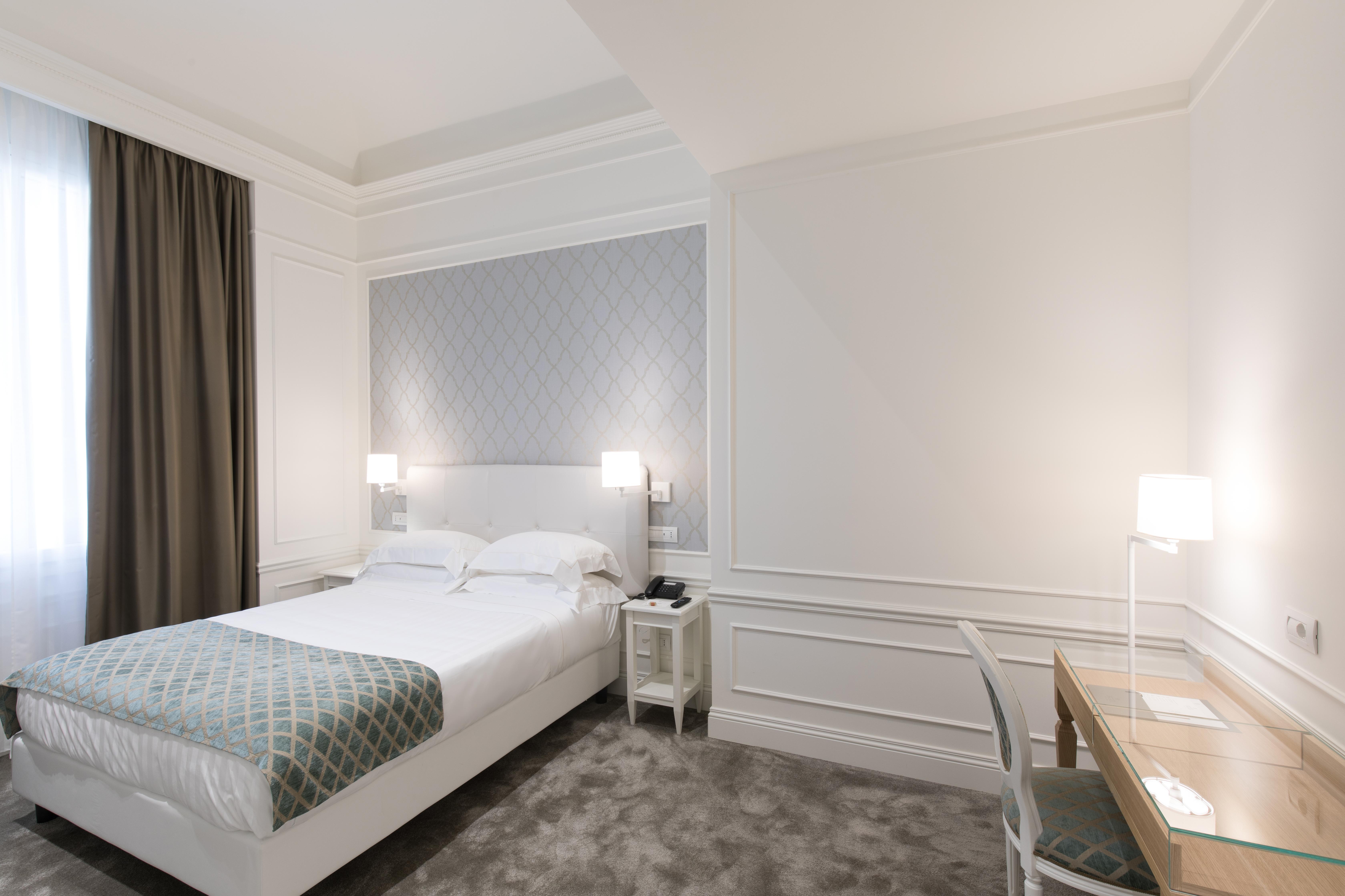 Grand Hotel Palace Ancona Esterno foto