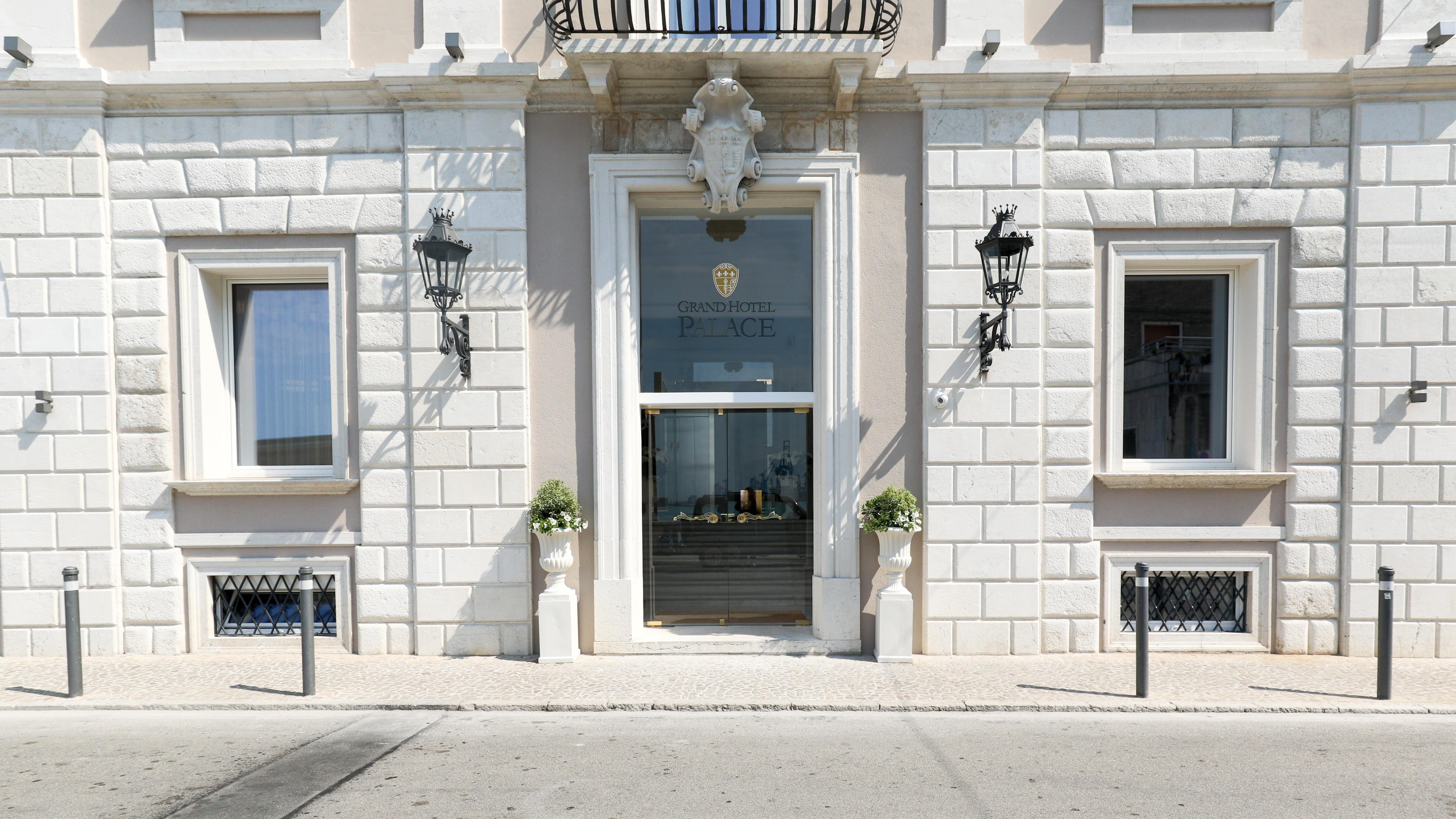 Grand Hotel Palace Ancona Esterno foto