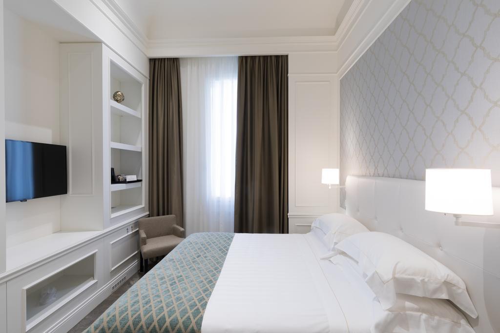 Grand Hotel Palace Ancona Esterno foto